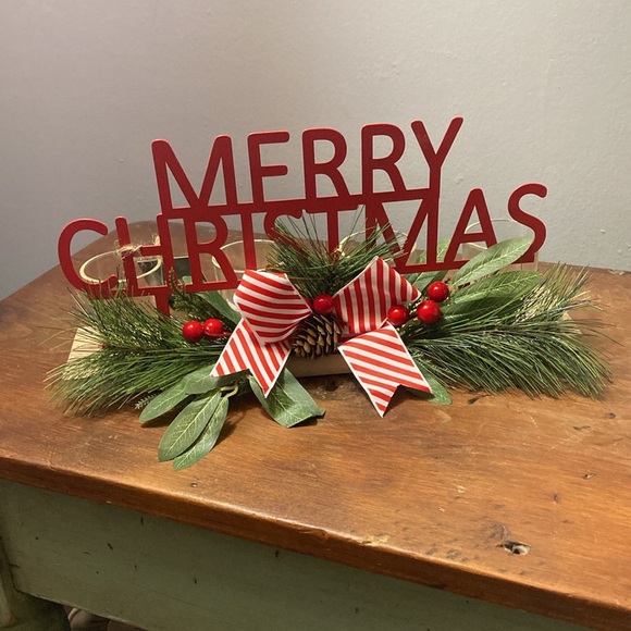 NWT- Red Metal MERRY CHRISTMAS- 4 Tier Wooden Glass LED Candle Holder Decoration - Picture 10 of 17